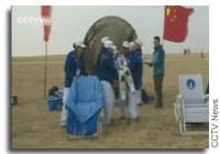 Chinese Astronauts Land Safely After 30 Day Mission